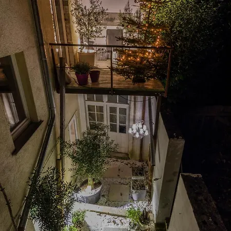 Arthostel Martine Unkel